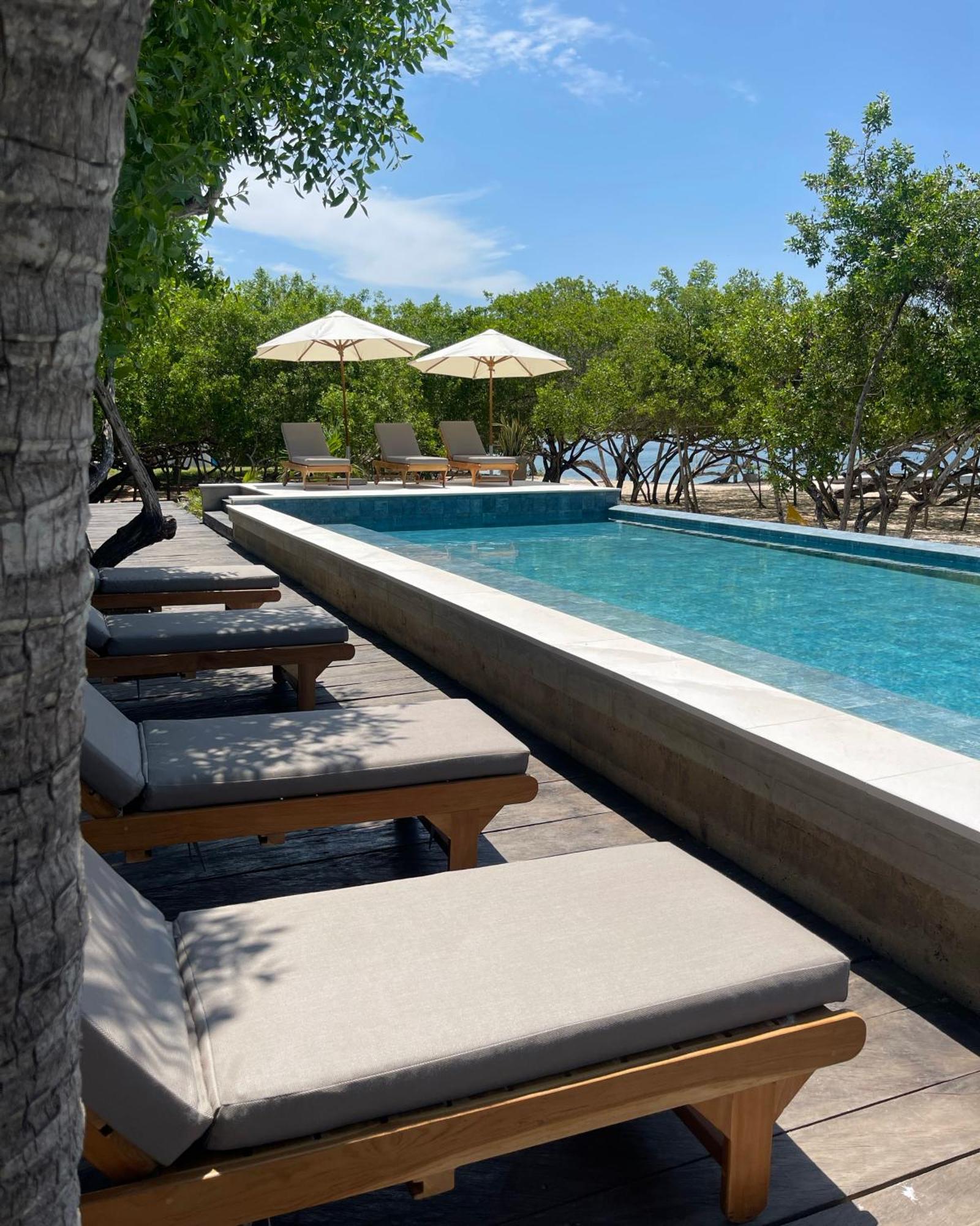 Sabai Beach Hotel Isla Barú エクステリア 写真