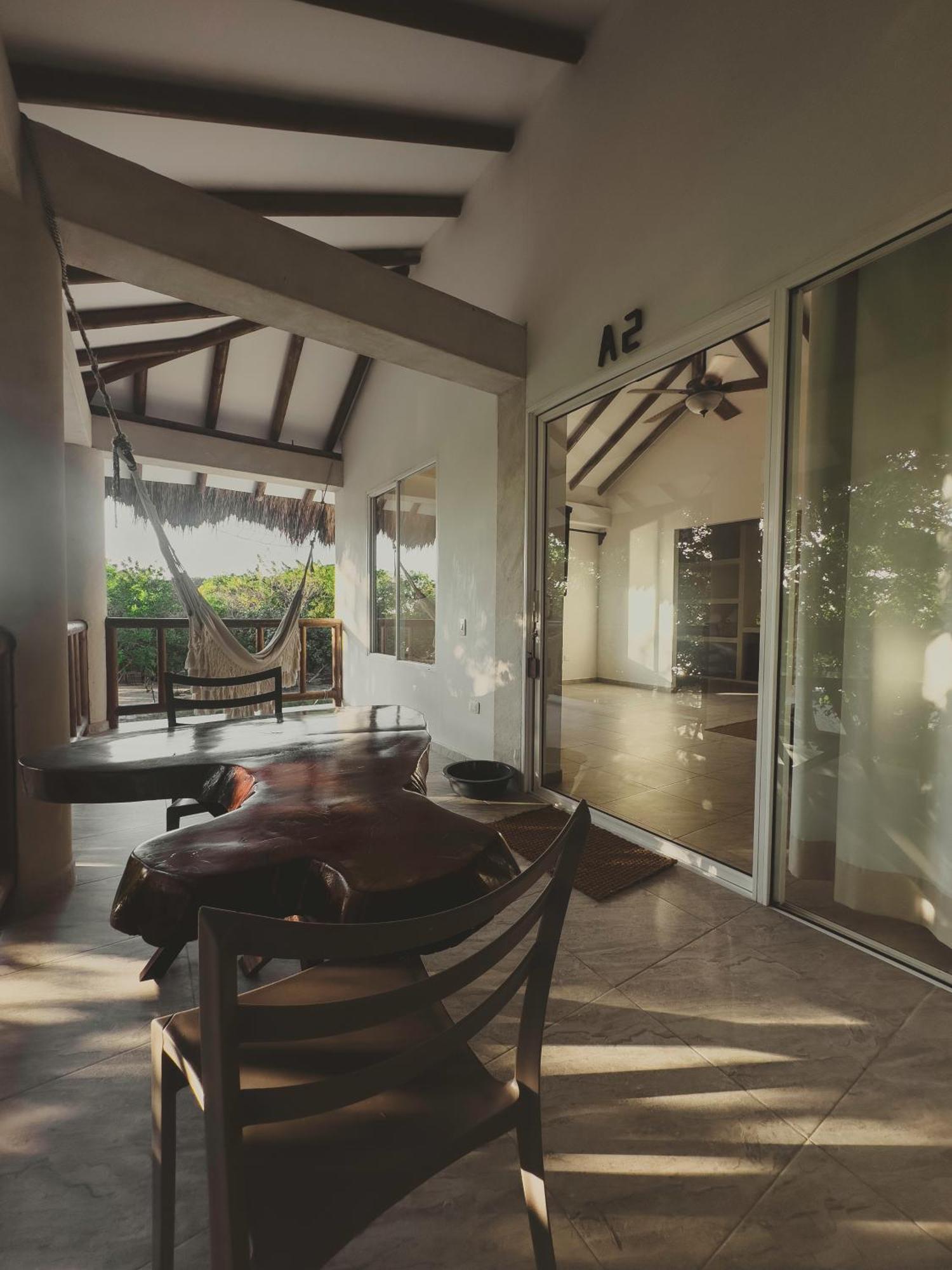 Sabai Beach Hotel Isla Barú エクステリア 写真